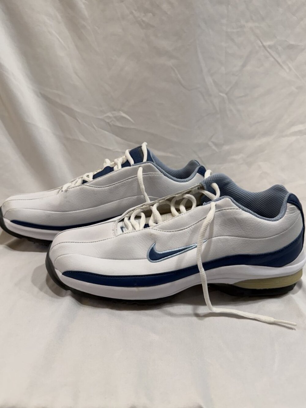 Nike Max Air Women's Golf Shoes White Navy Leather Soft Spikes Size 10